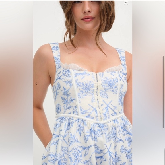 For love and lemons Maisie Floral Blue and White mini Dress - Picture 4 of 13